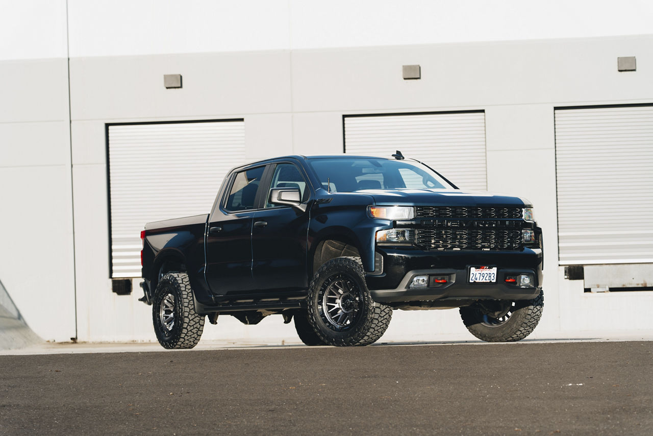 2022 Chevrolet Silverado Z71 - Fuel RAIL - Gun Metal | Wheel Pros